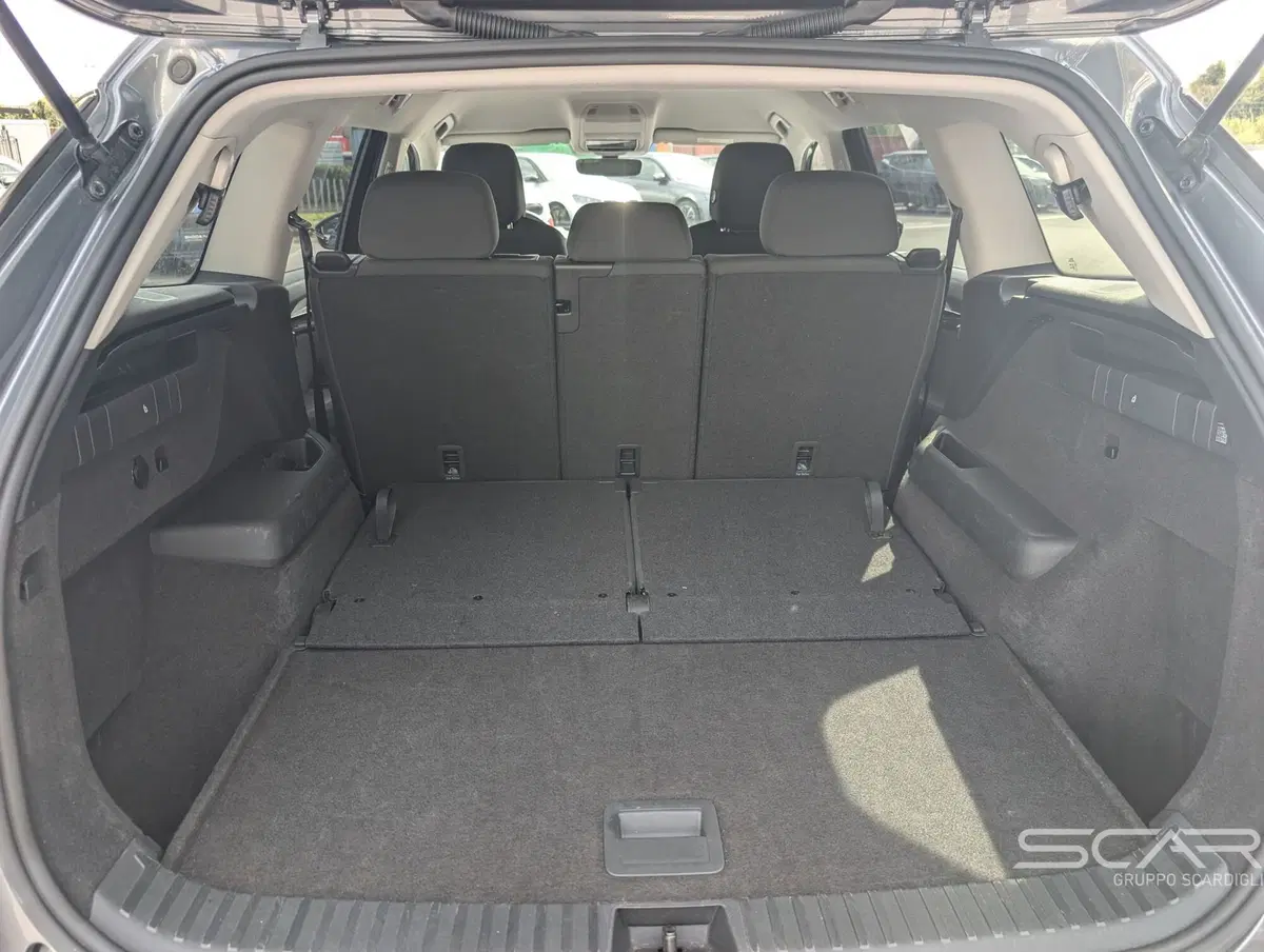 Skoda Kodiaq usata a Livorno (13)