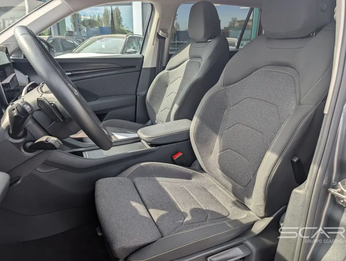 Skoda Kodiaq usata a Livorno (18)
