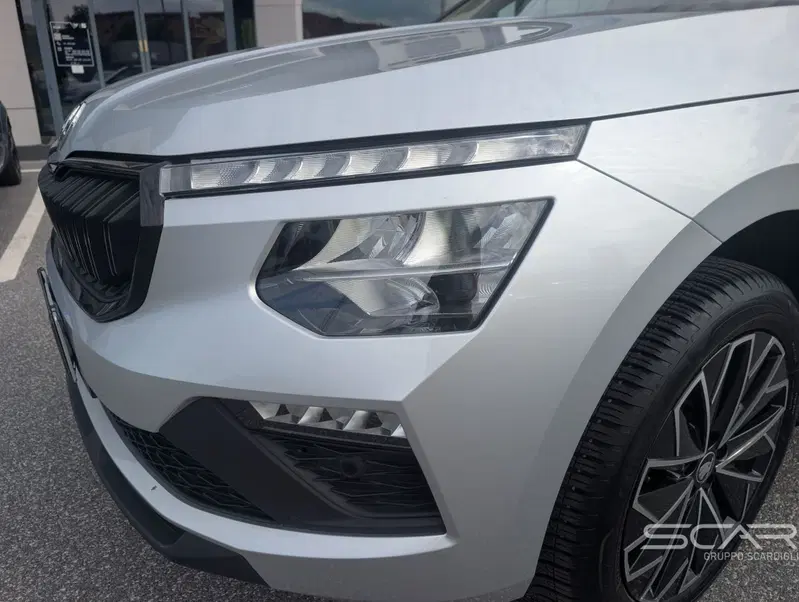 Skoda Kamiq usata a Livorno (10)