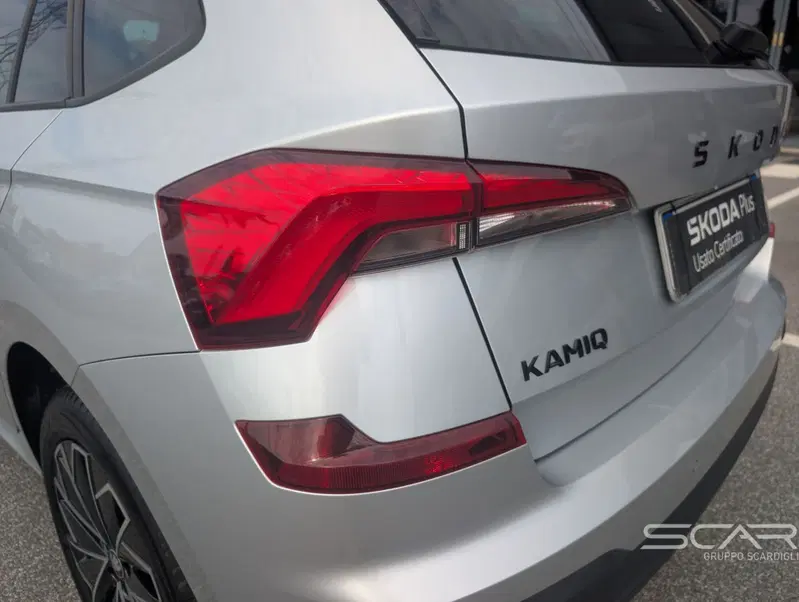 Skoda Kamiq usata a Livorno (13)