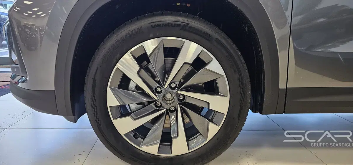 Skoda Kodiaq nuova a Livorno (8)