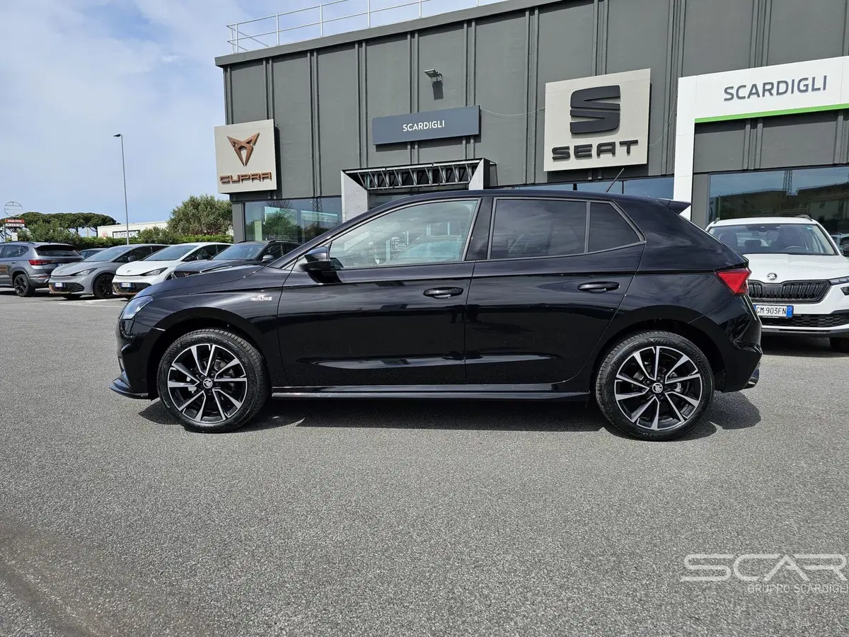 Skoda Fabia nuova a Livorno (2)