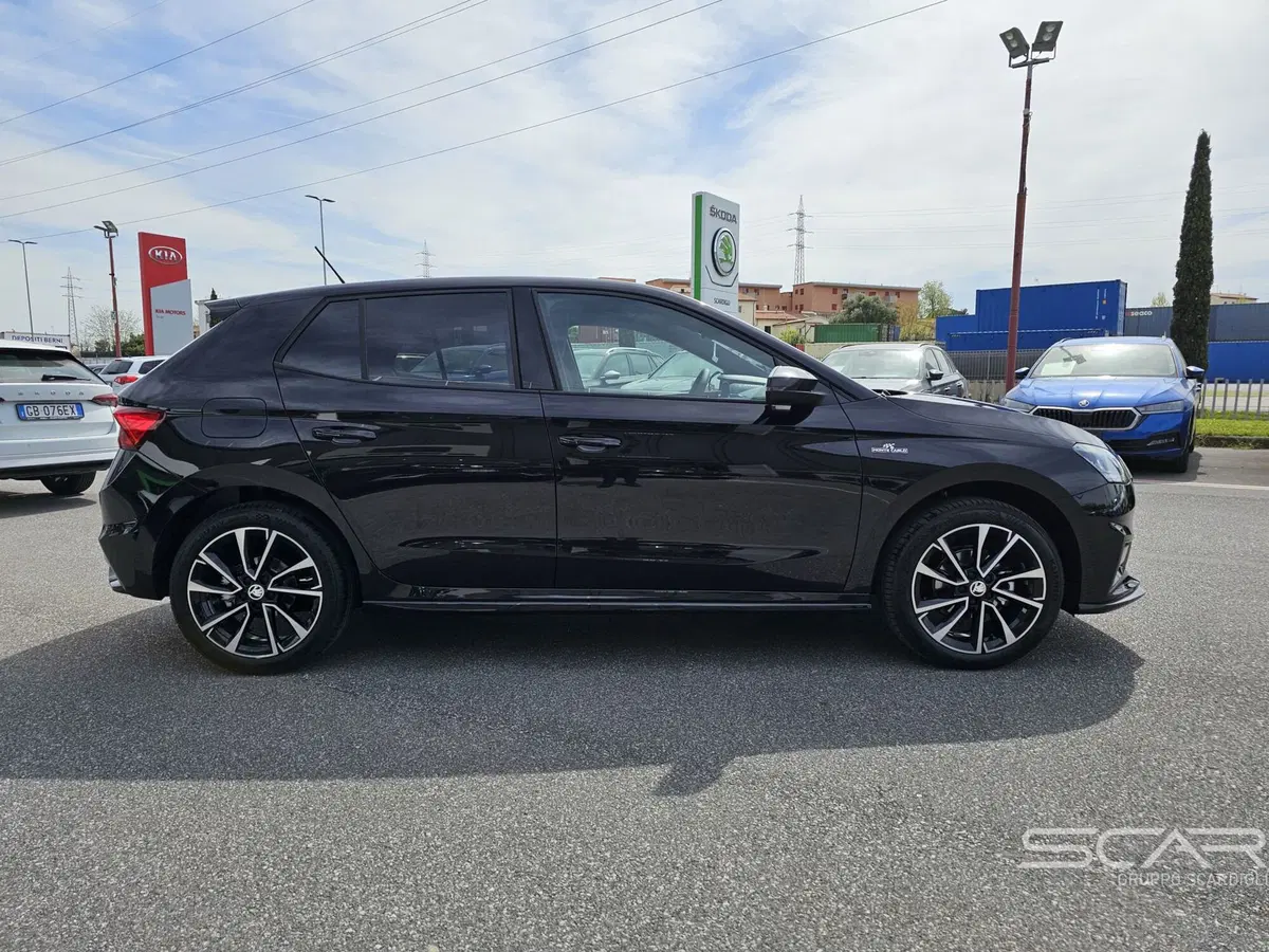 Skoda Fabia nuova a Livorno (6)