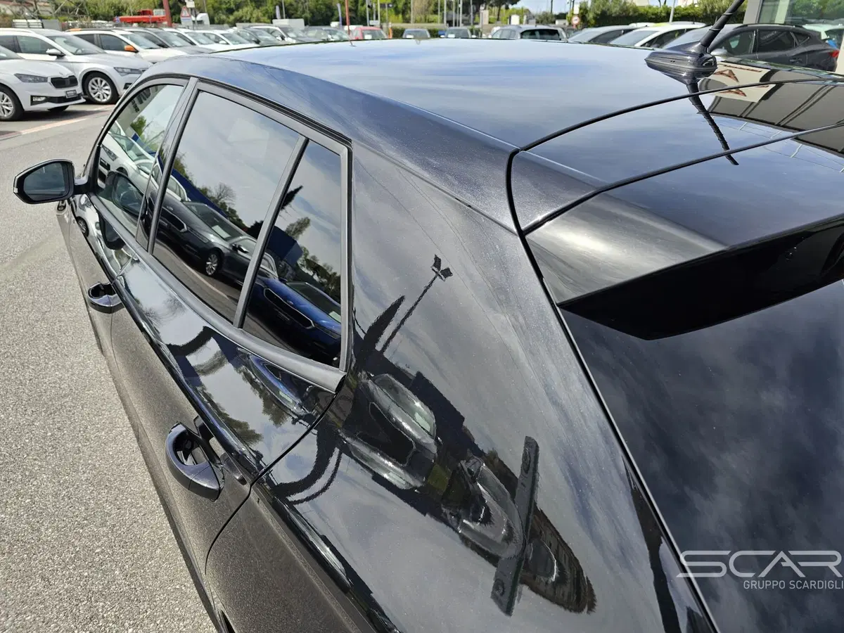Skoda Fabia nuova a Livorno (9)