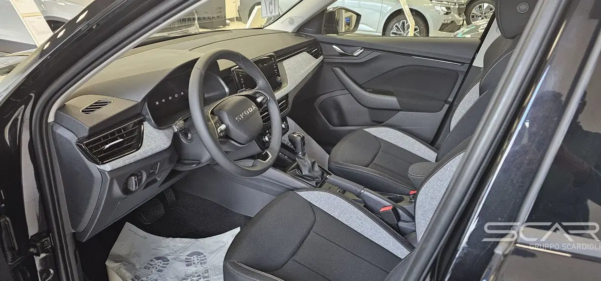 Skoda Kamiq nuova a Livorno (10)