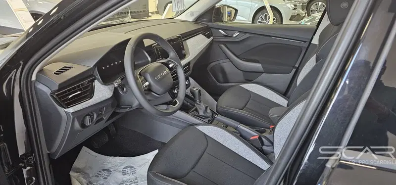 Skoda Kamiq nuova a Livorno (10)