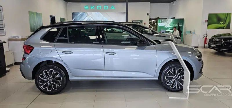 Skoda Kamiq nuova a Livorno (5)