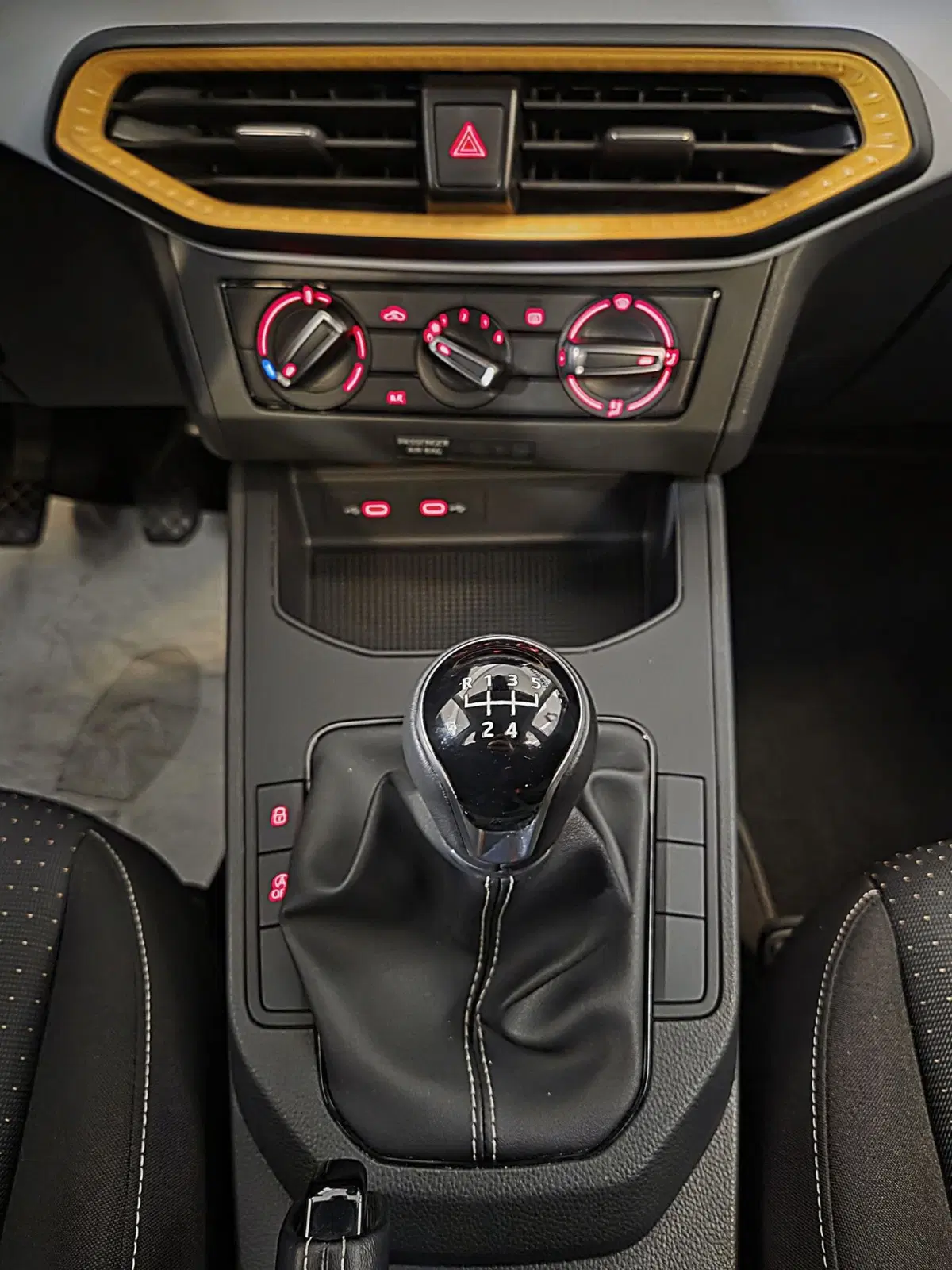 SEAT Ibiza usata a Pavia (11)