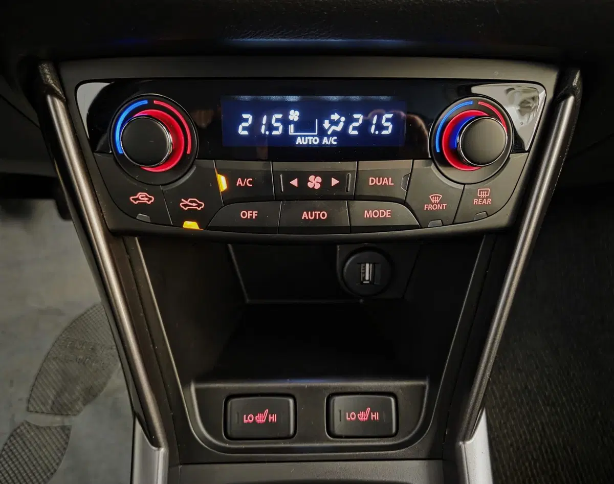 Suzuki S-Cross usata a Pavia (11)