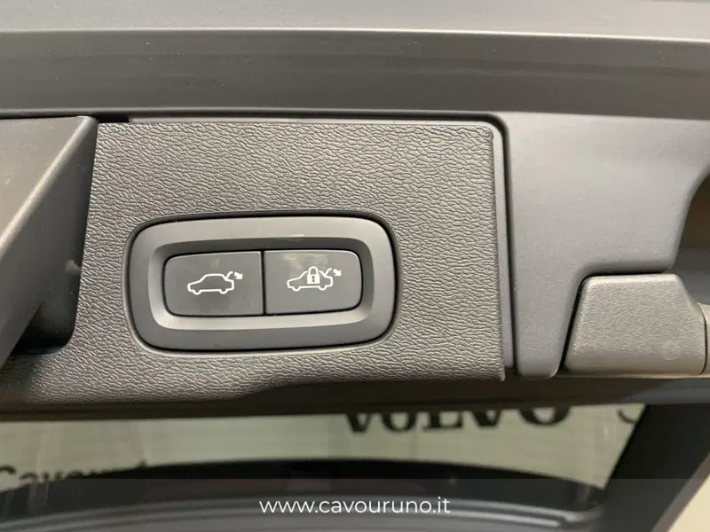 Volvo XC60 usata a Ferrara (16)