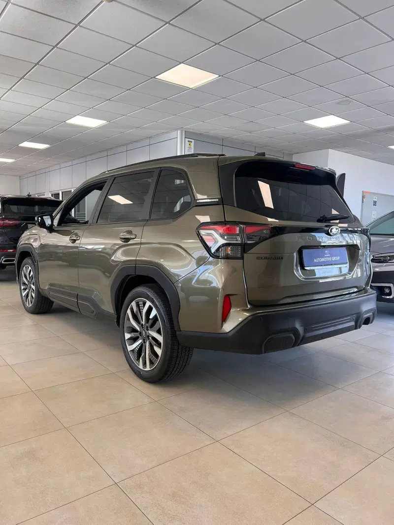 Subaru Forester nuova a Ravenna (4)