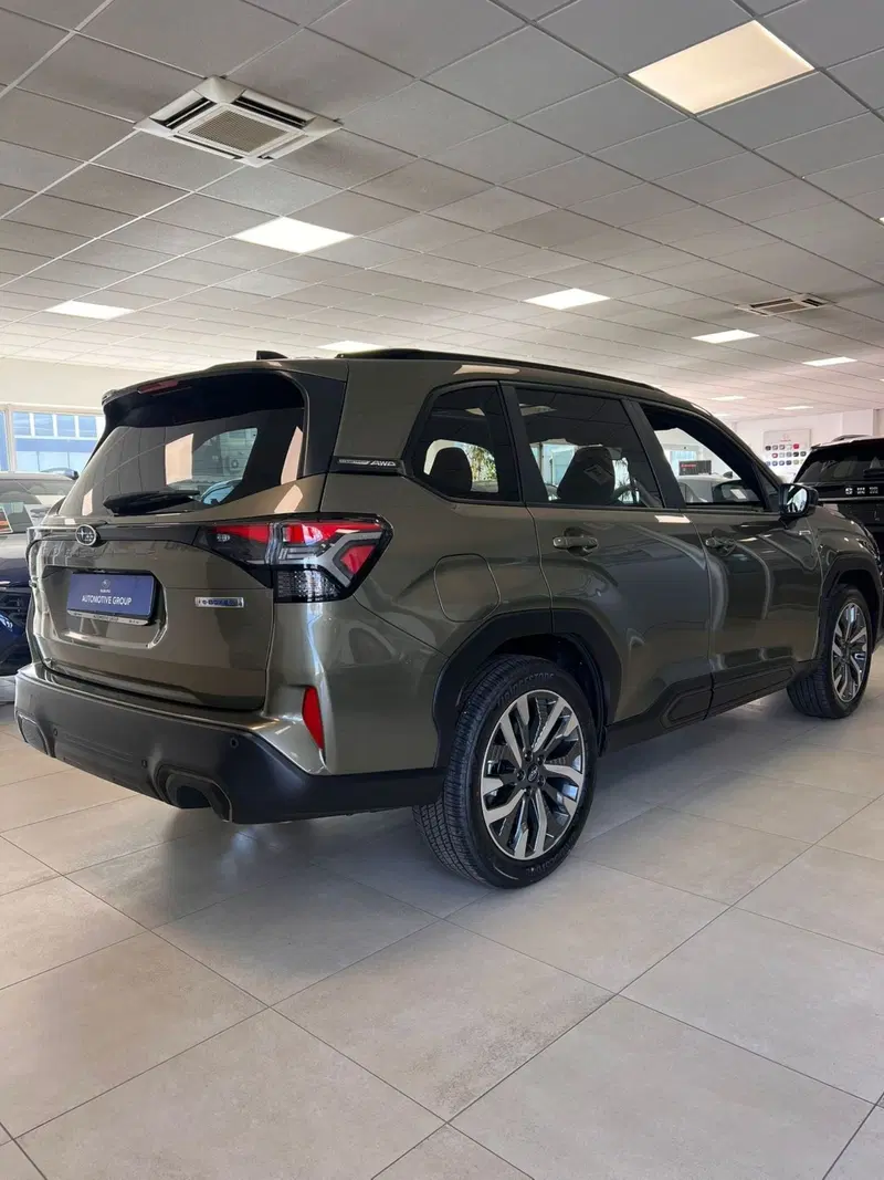 Subaru Forester nuova a Ravenna (5)
