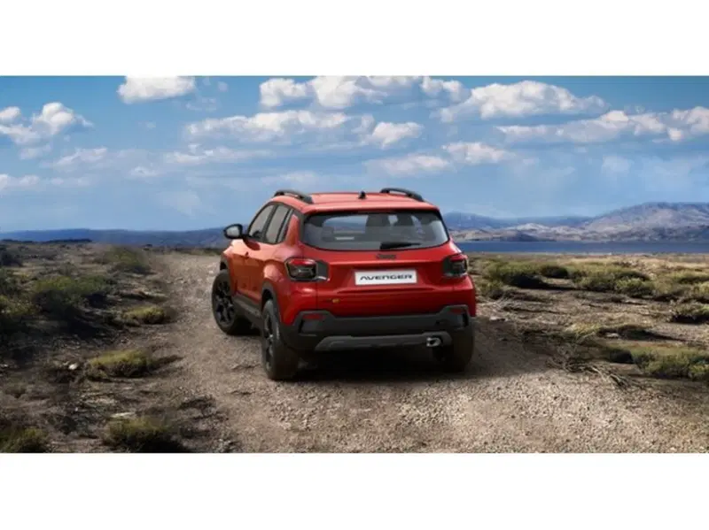 Jeep Avenger nuova a Siena (2)