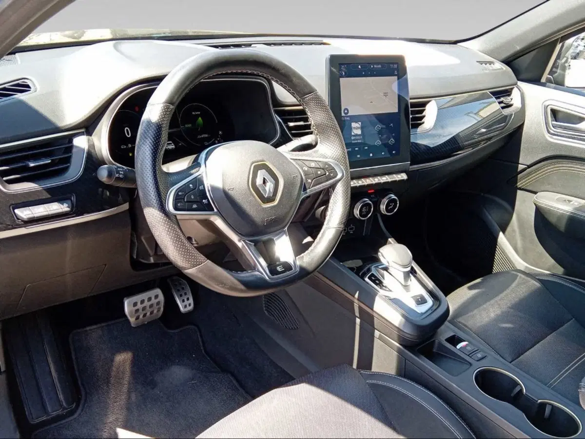 Renault Arkana usata a Firenze (14)
