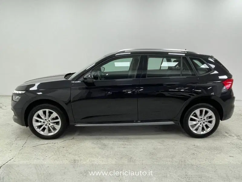 Skoda Kamiq usata a Como (8)