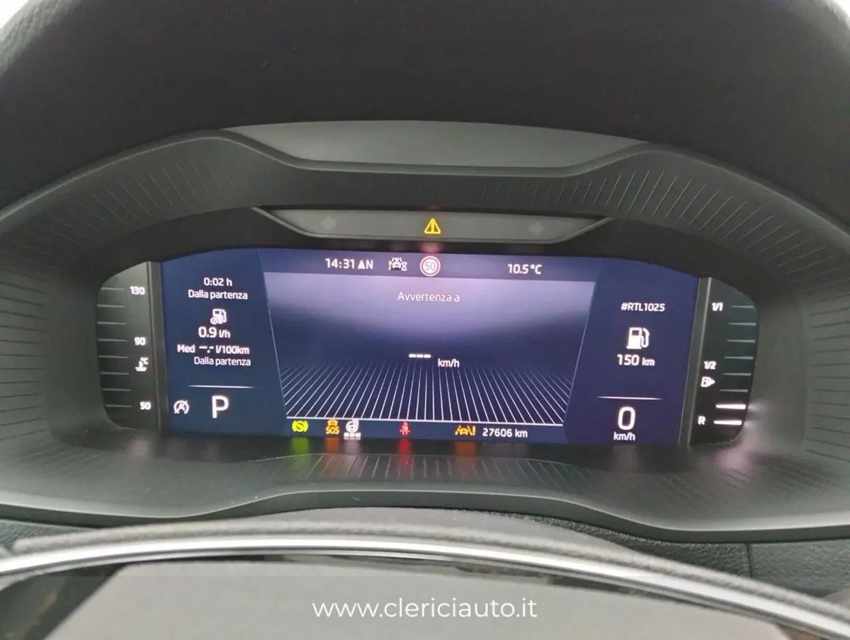 Skoda Karoq usata a Como (11)
