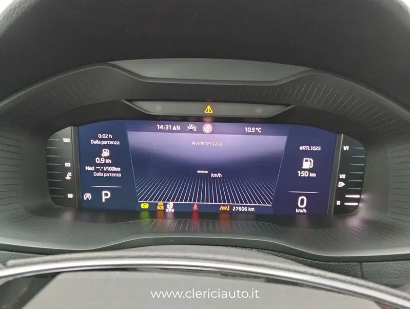 Skoda Karoq usata a Como (11)