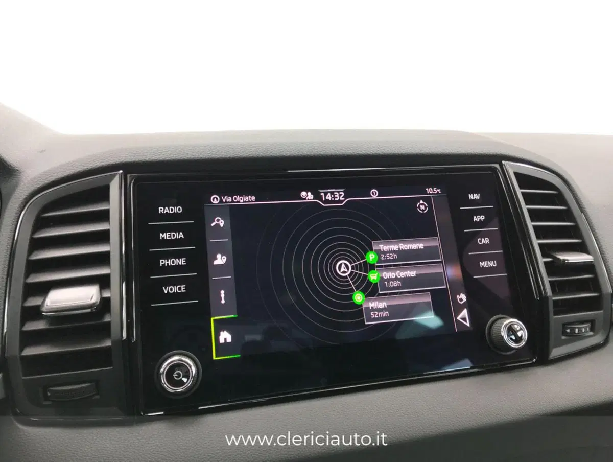 Skoda Karoq usata a Como (15)