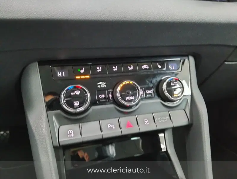 Skoda Karoq usata a Como (17)