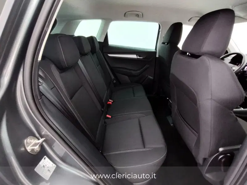 Skoda Karoq usata a Como (5)