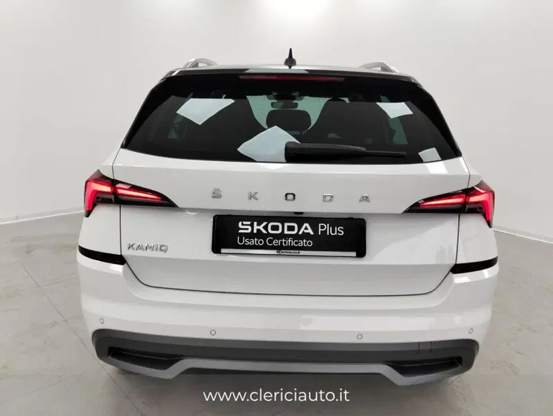 Skoda Kamiq usata a Como (7)