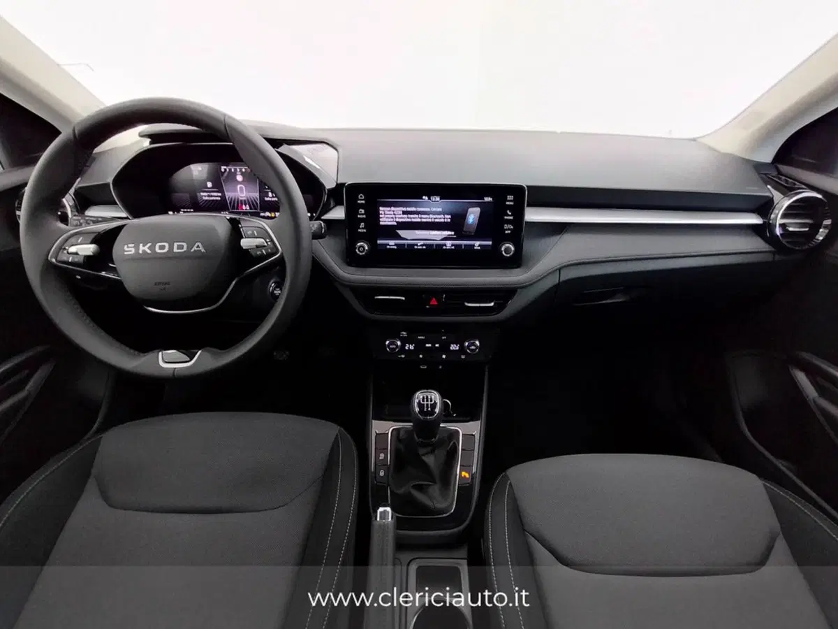Skoda Fabia nuova a Como (4)