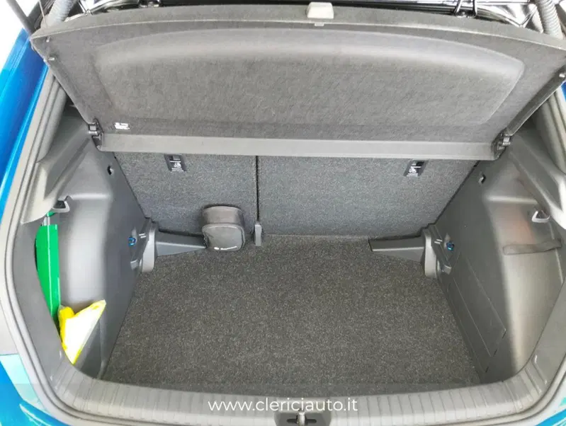 Skoda Fabia usata a Como (17)