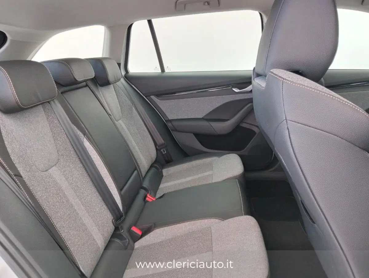 Skoda Octavia Station Wagon usata a Como (5)