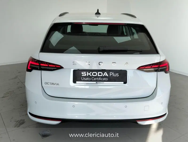 Skoda Octavia Station Wagon usata a Como (7)