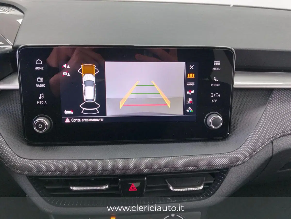 Skoda Fabia usata a Como (17)