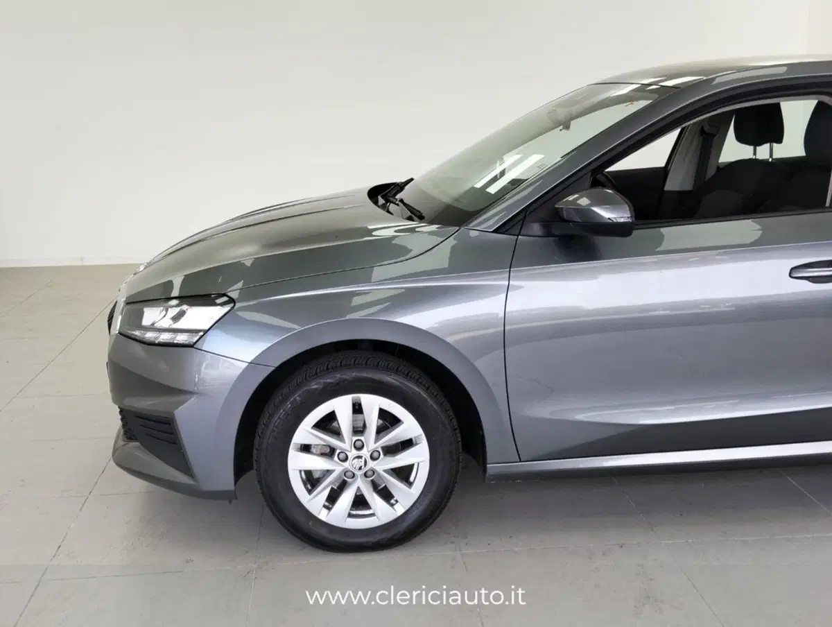 Skoda Fabia usata a Como (9)