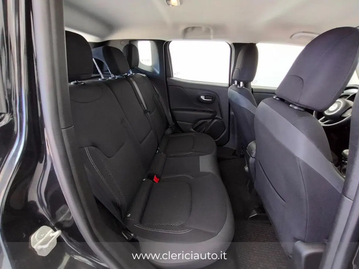 Jeep Renegade usata a Como (17)