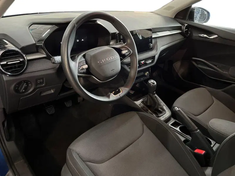 Skoda Fabia usata a Lecce (10)