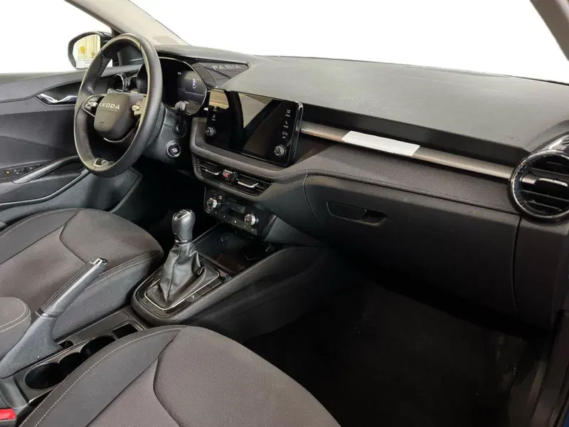 Skoda Fabia usata a Lecce (9)