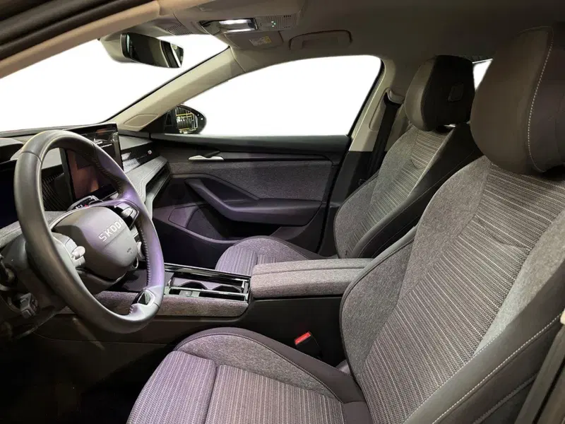 Skoda Superb usata a Foggia (7)