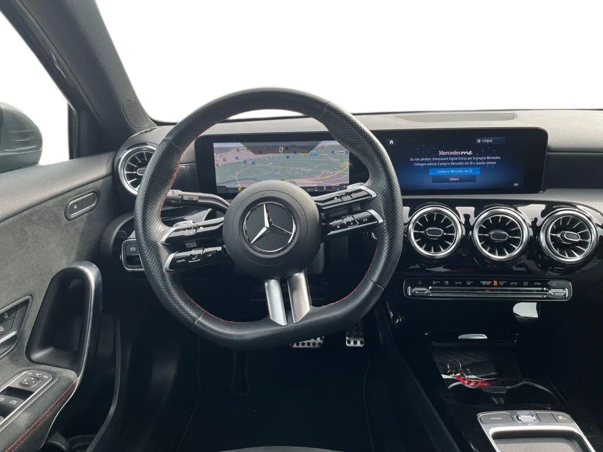 Mercedes-Benz Classe A usata a Taranto (11)