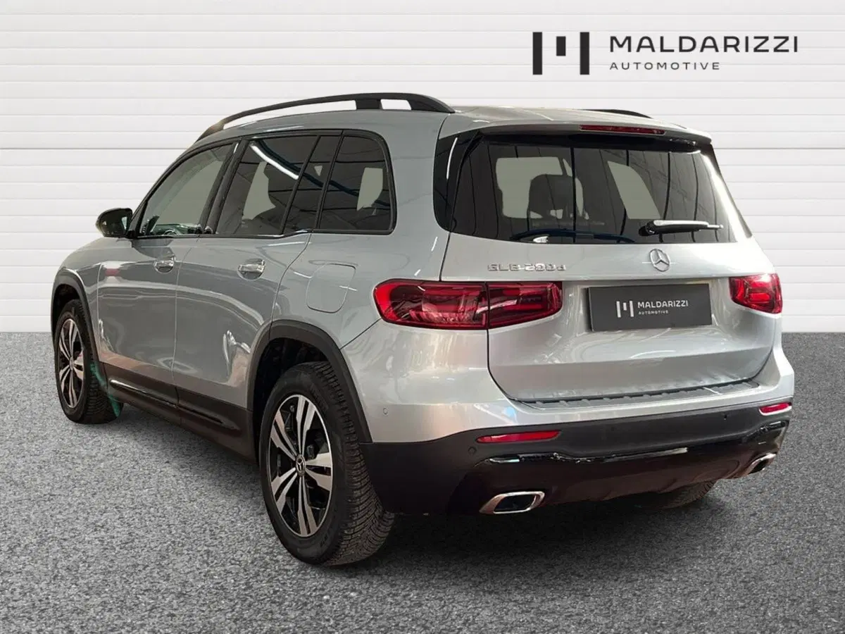 Mercedes-Benz GLB usata a Bari (4)