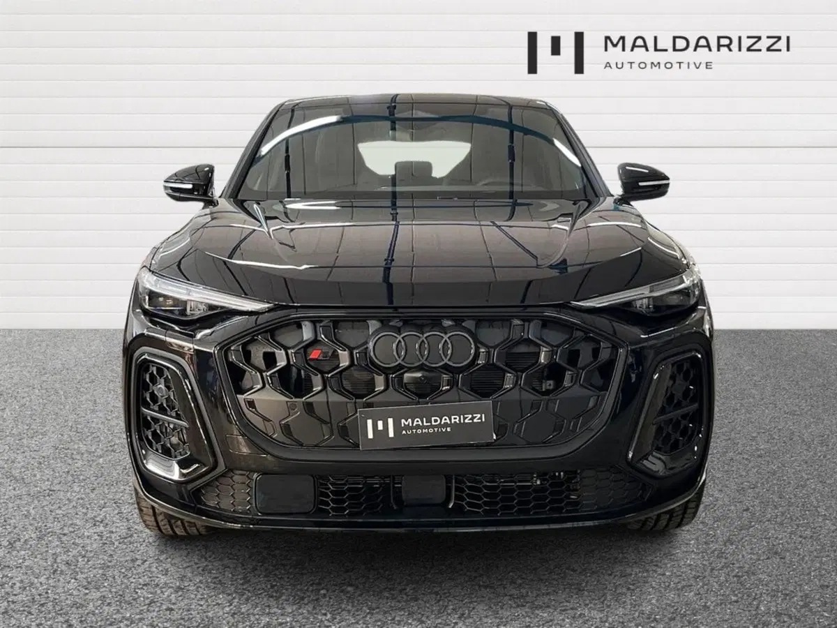 Audi Q5 Sportback nuova a Barletta-Andria-Trani (2)