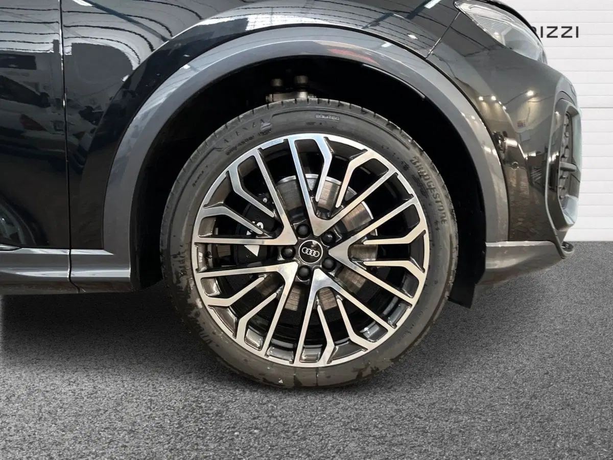 Audi Q5 Sportback nuova a Barletta-Andria-Trani (6)