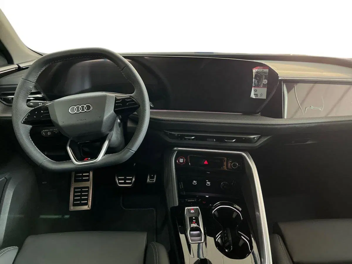 Audi Q5 Sportback nuova a Barletta-Andria-Trani (8)