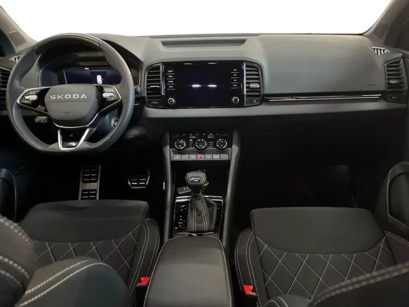 Skoda Karoq usata a Bari (8)
