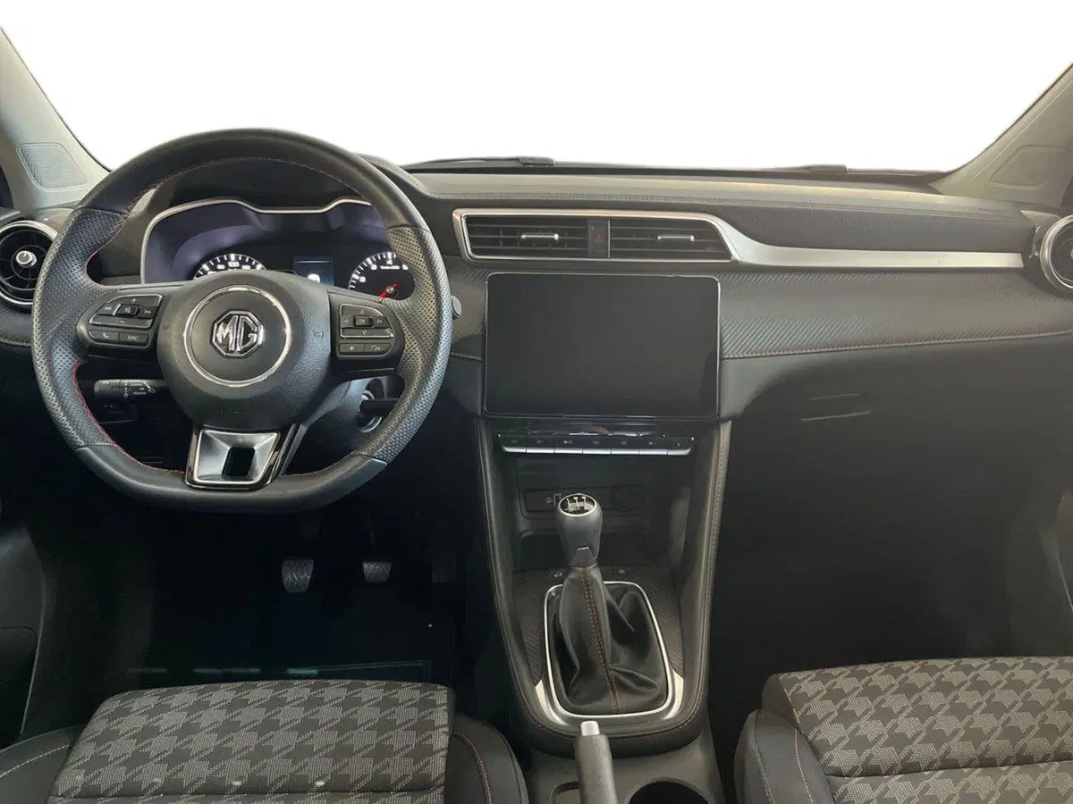 Mg ZS usata a Bari (8)