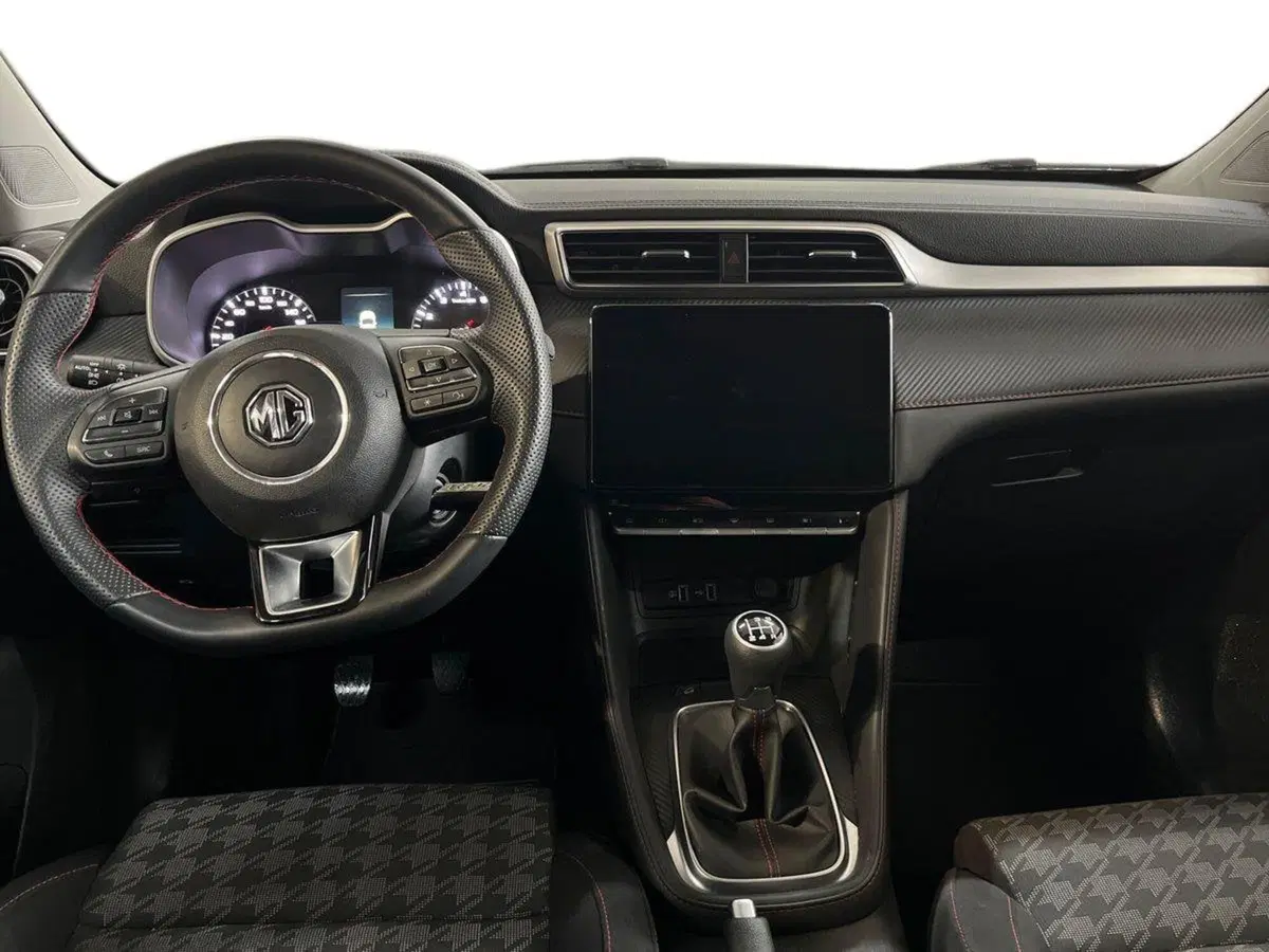 Mg ZS usata a Bari (8)
