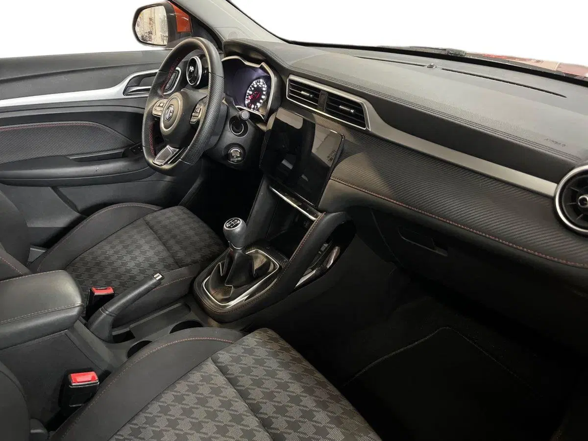 Mg ZS usata a Bari (9)