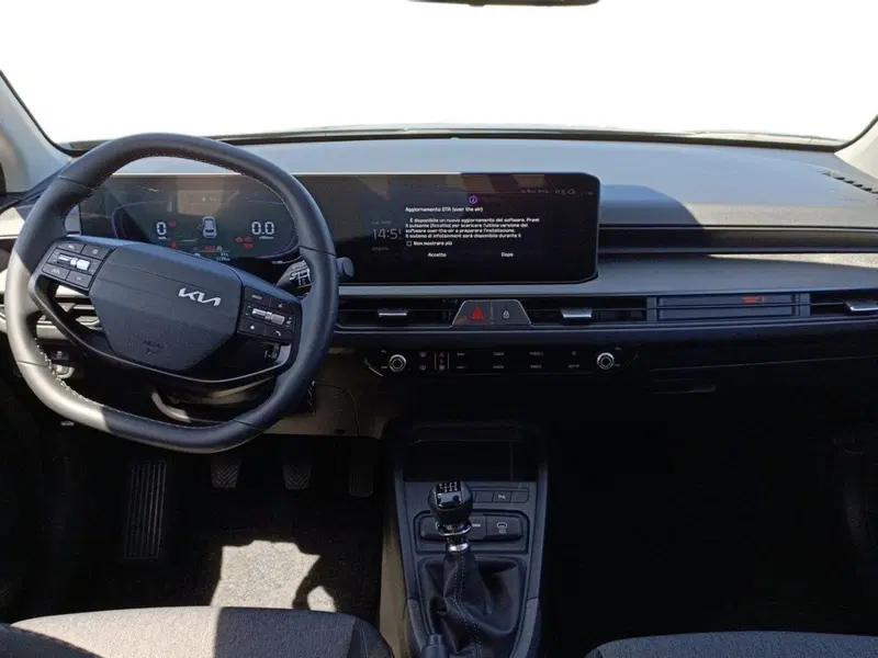 Kia Stonic usata a Bari (8)