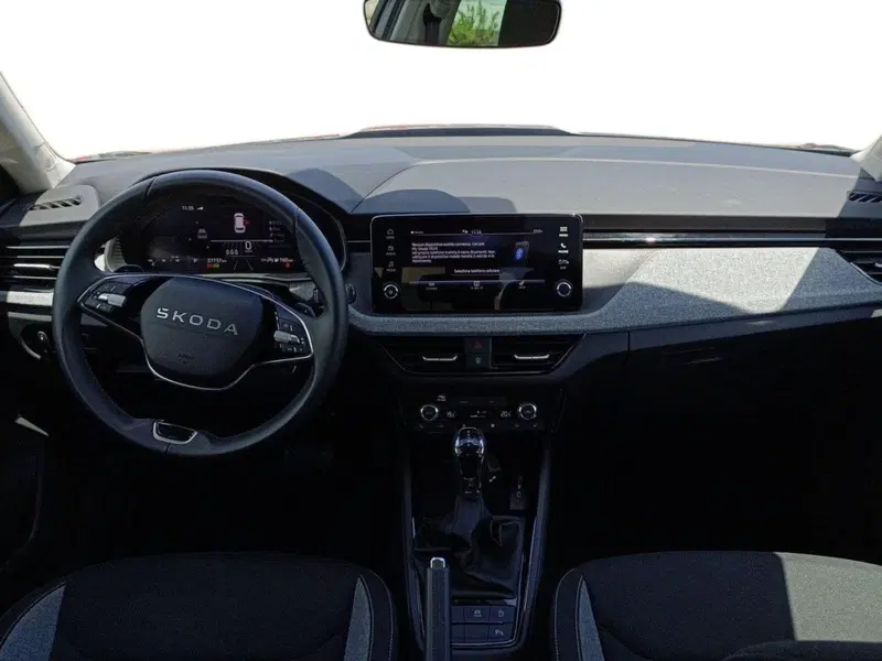 Skoda Kamiq usata a Bari (8)