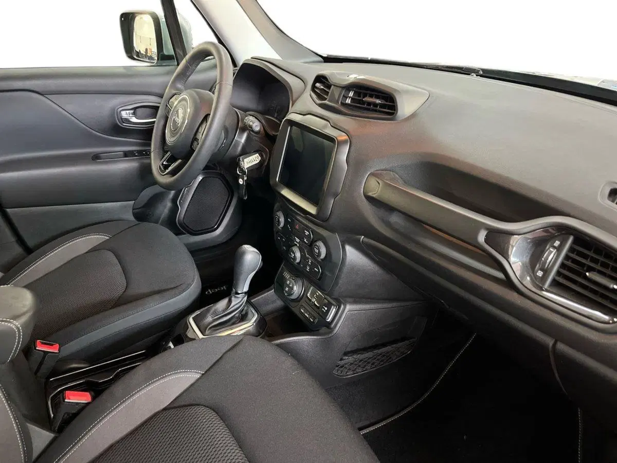 Jeep Renegade usata a Bari (9)