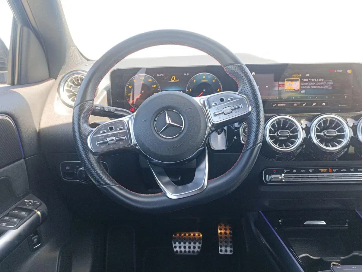Mercedes-Benz GLA SUV usata a Bari (11)