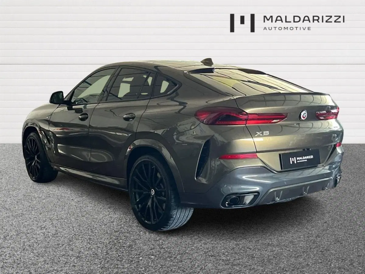 BMW X6 usata a Bari (4)