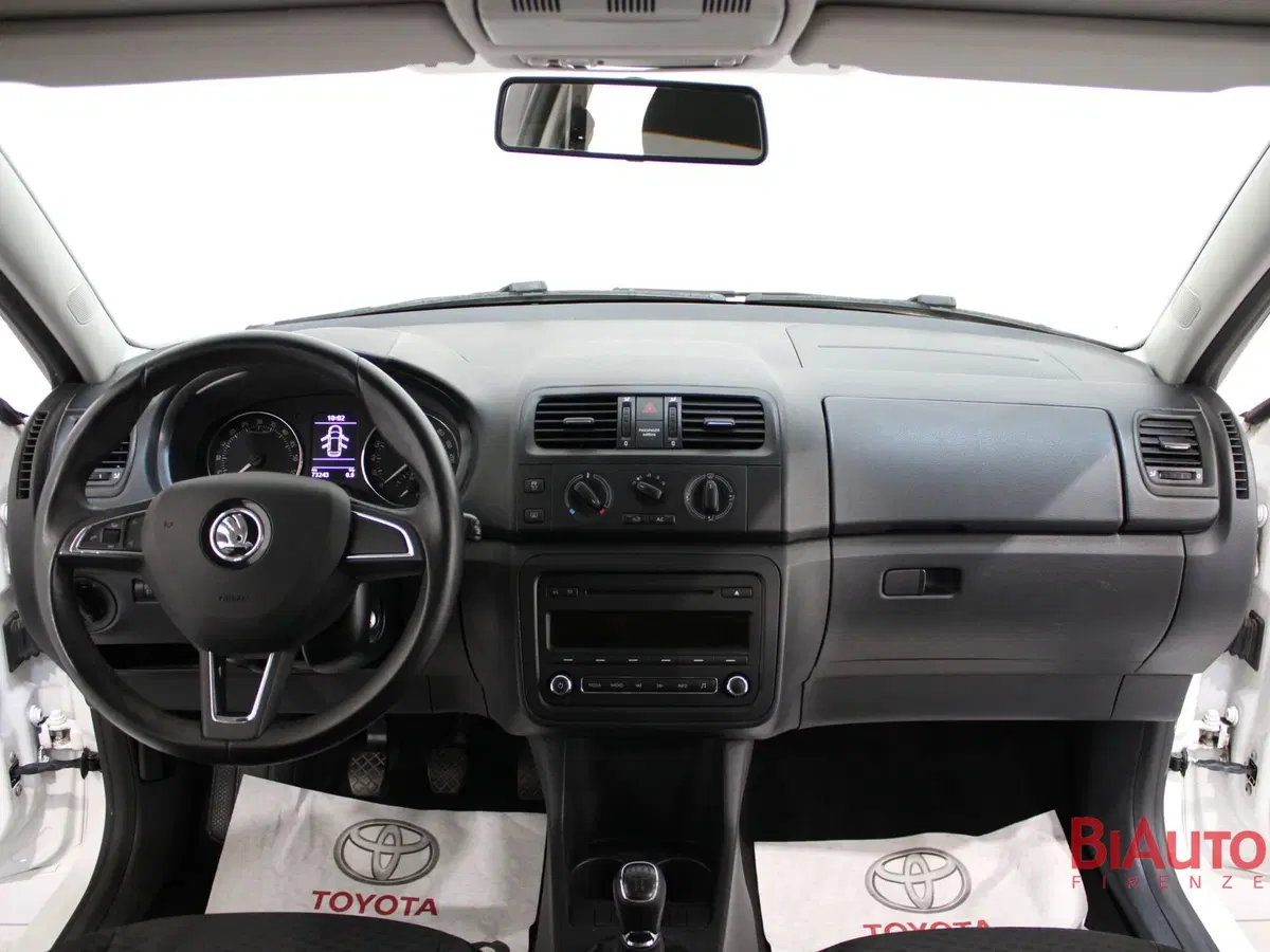 Skoda Fabia usata a Firenze (9)